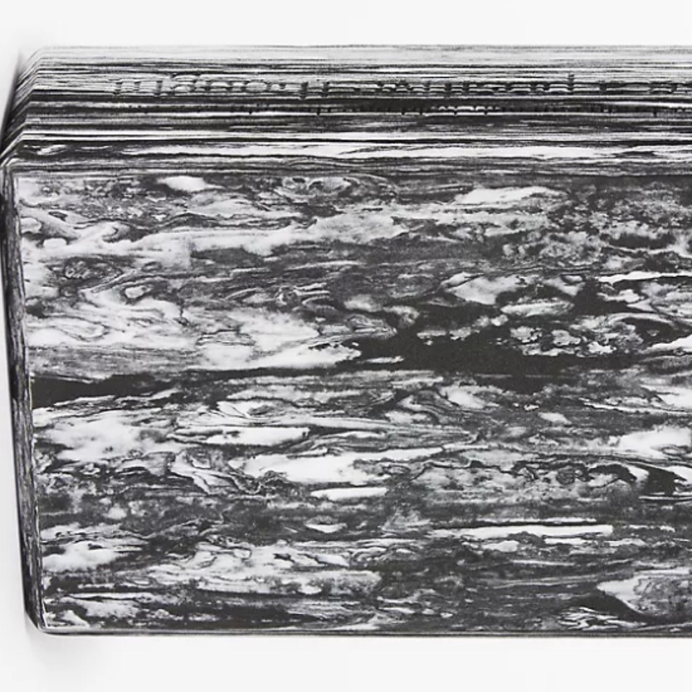 Lululemon foam yoga block